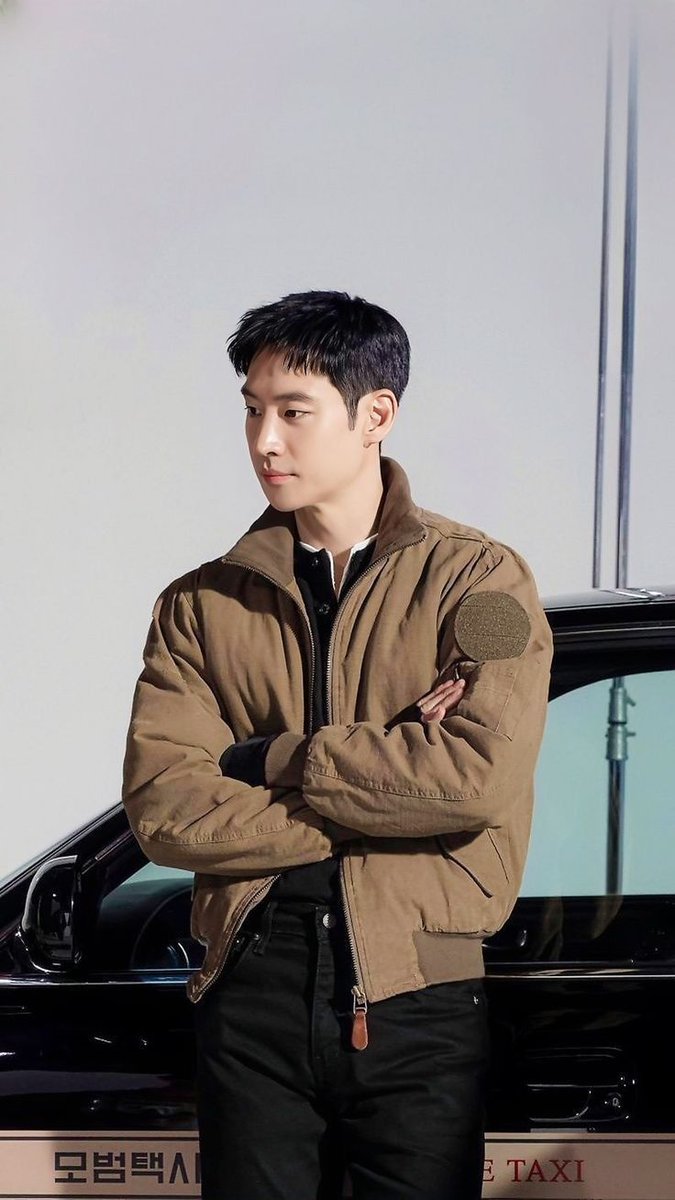 5283_Cheese's tweet photo. 모범택시 팬들만 알고 대부분은 모른다는 이제훈 숨은명작 https://t.co/p4zuza8f0h