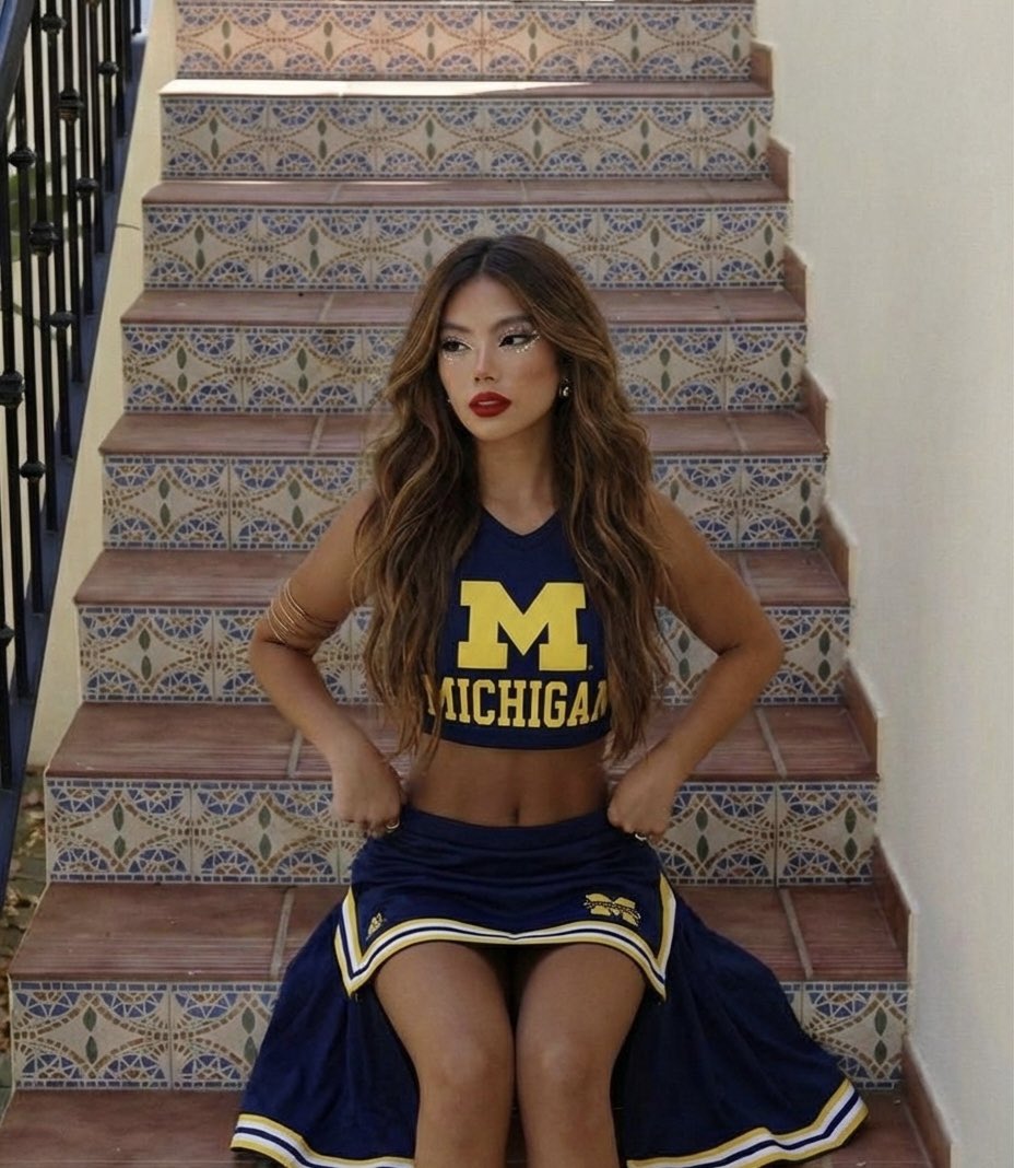 aquaxrk's tweet image. ᅟ           
    ᅟ        ﹫jasmine   ──  𝘂𝗽𝗱𝗮𝘁𝗲𝘀
        ᅟ   𝘁𝗂𝗆𝖾.𝗳𝗈𝗋  ⌕  𝗶𝗻𝘀𝘁𝗮𝗴𝗿𝗮𝗺 ∕ feed
    ᅟᅟ                     #𝐺o𝗕𝗟𝗨𝗘