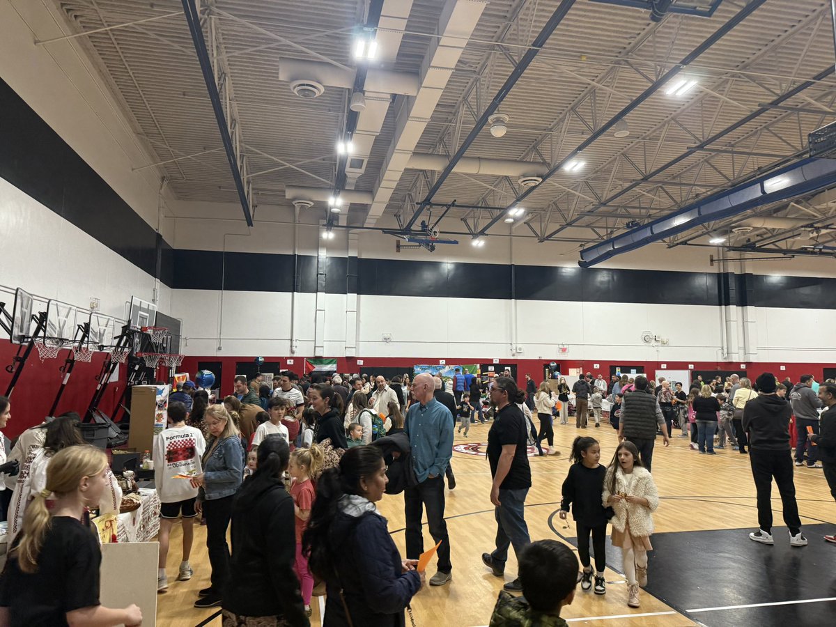 Lauren Sanders tweet media