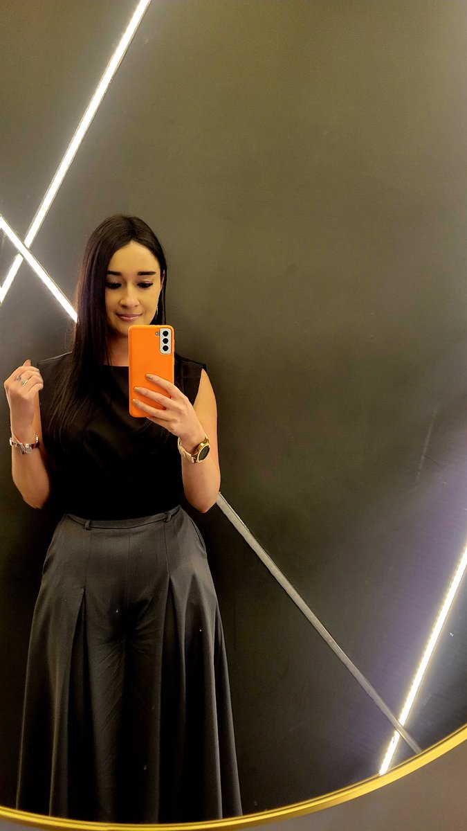 Elizabeth Donoso tweet media