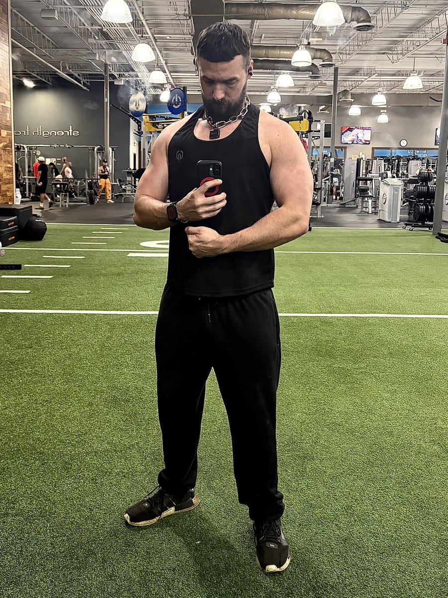 Vert_foust_ tweet media