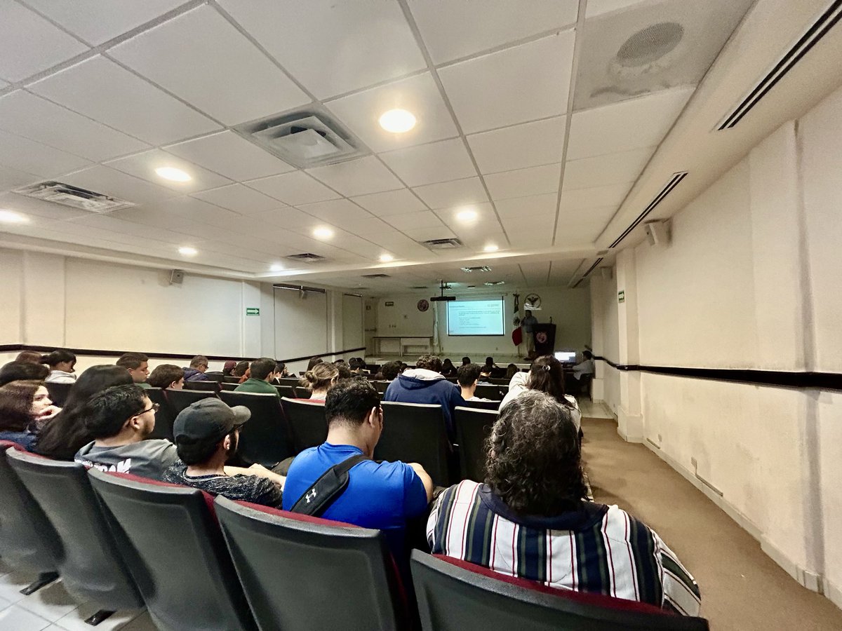 ⭕ La presidenta del #CCPS; María Guadalupe Ruiz Durazo, en compañía del Dr. José Humberto López Caballero; jefe del Departamento de Contabilidad de la @soyunison, encabezaron la clausura de la Cuarta Jornada de Vinculación.