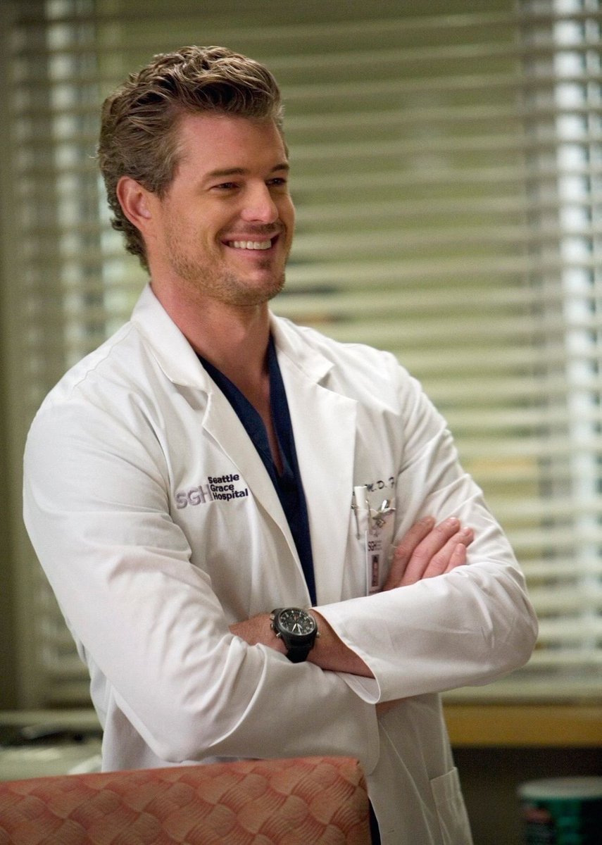 Hoje nos despedimos de Erik Dane, nosso eterno Mark Sloan em Grey’s Anatomy.
É impossível colocar em palavras o tamanho da dor e da importância que ele teve para a história da série e para todos nós.

Descanse em paz, Erik. Você viverá para sempre em nossos corações. 🖤.