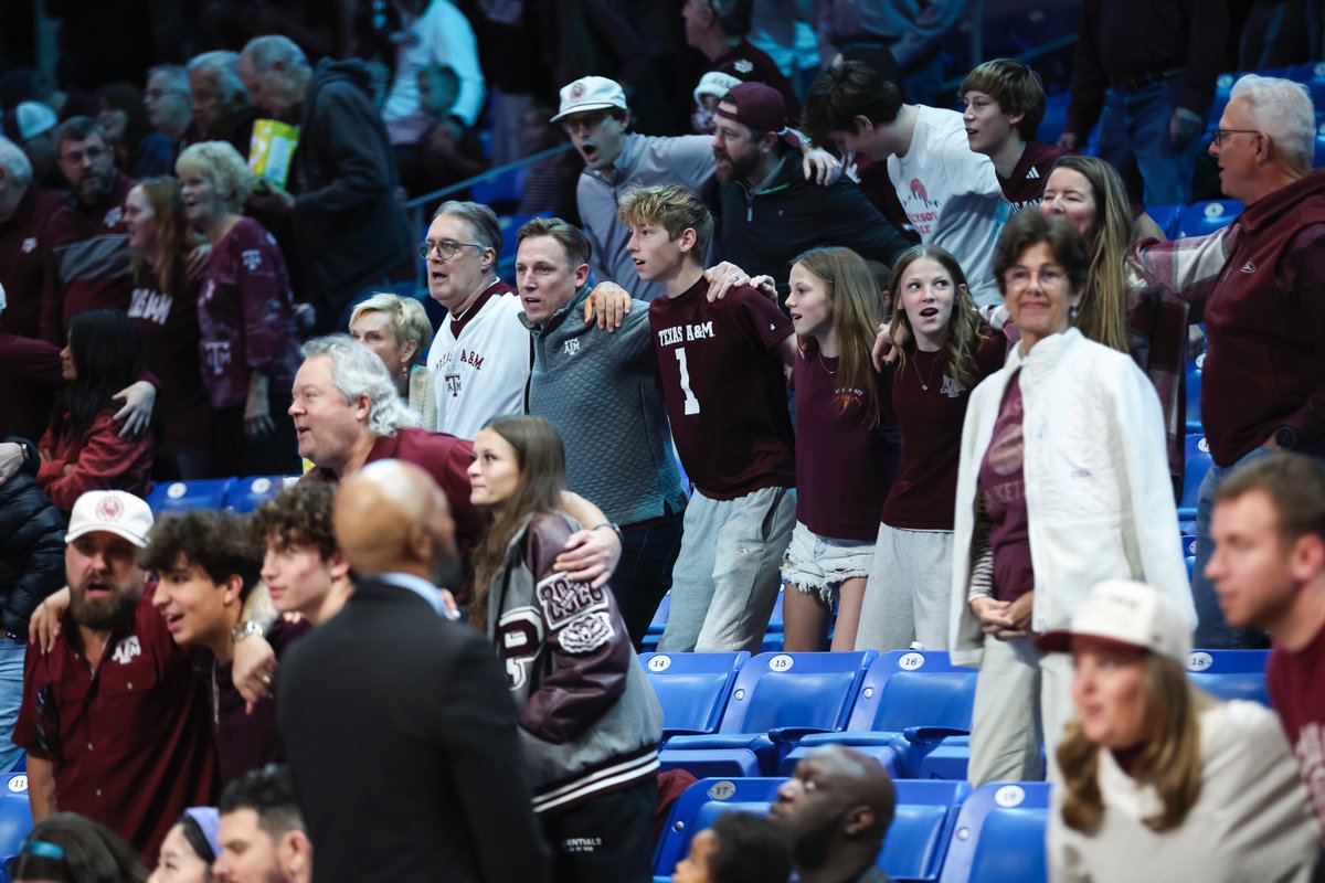 その他 A&M Texas A&M flags 200 courses over new restrictions on teaching