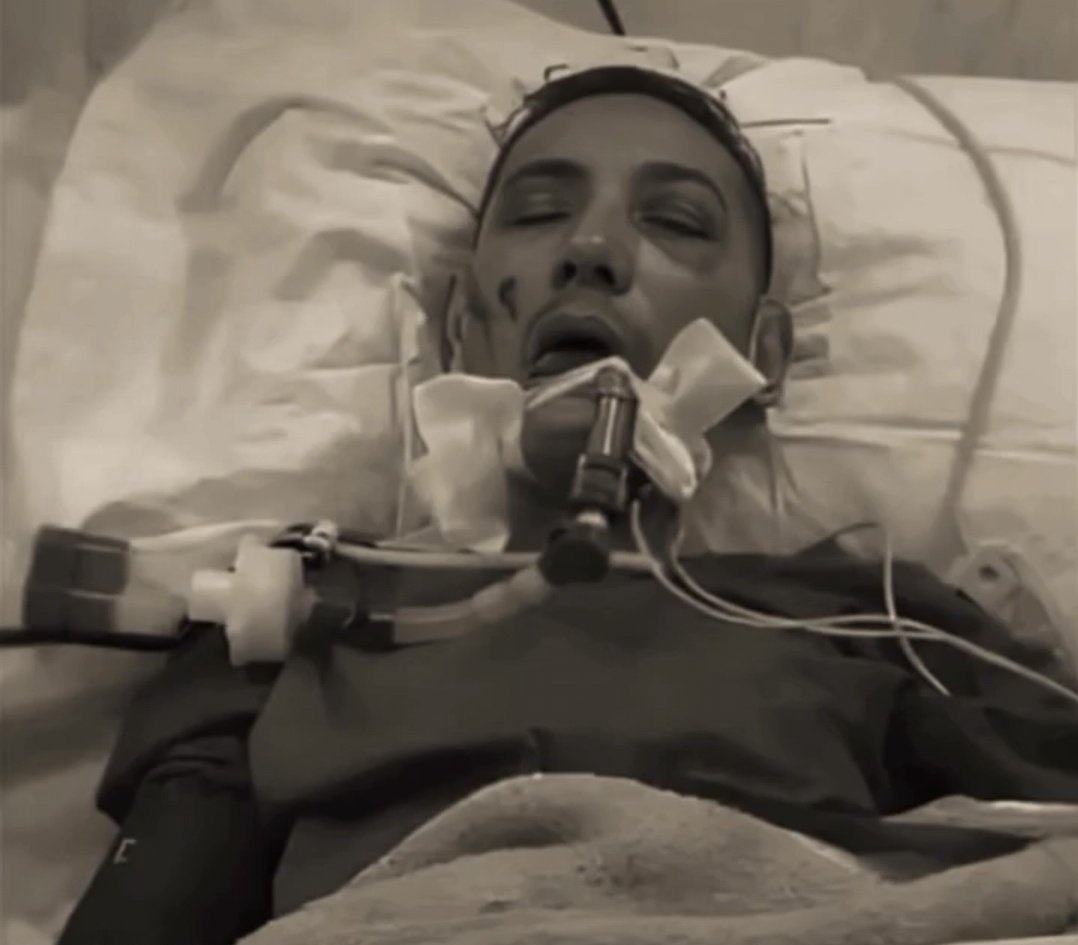 جاویدنام🖤🥀

اکبر چراغی ناشنوا بود💔

#اکبر_چراغی