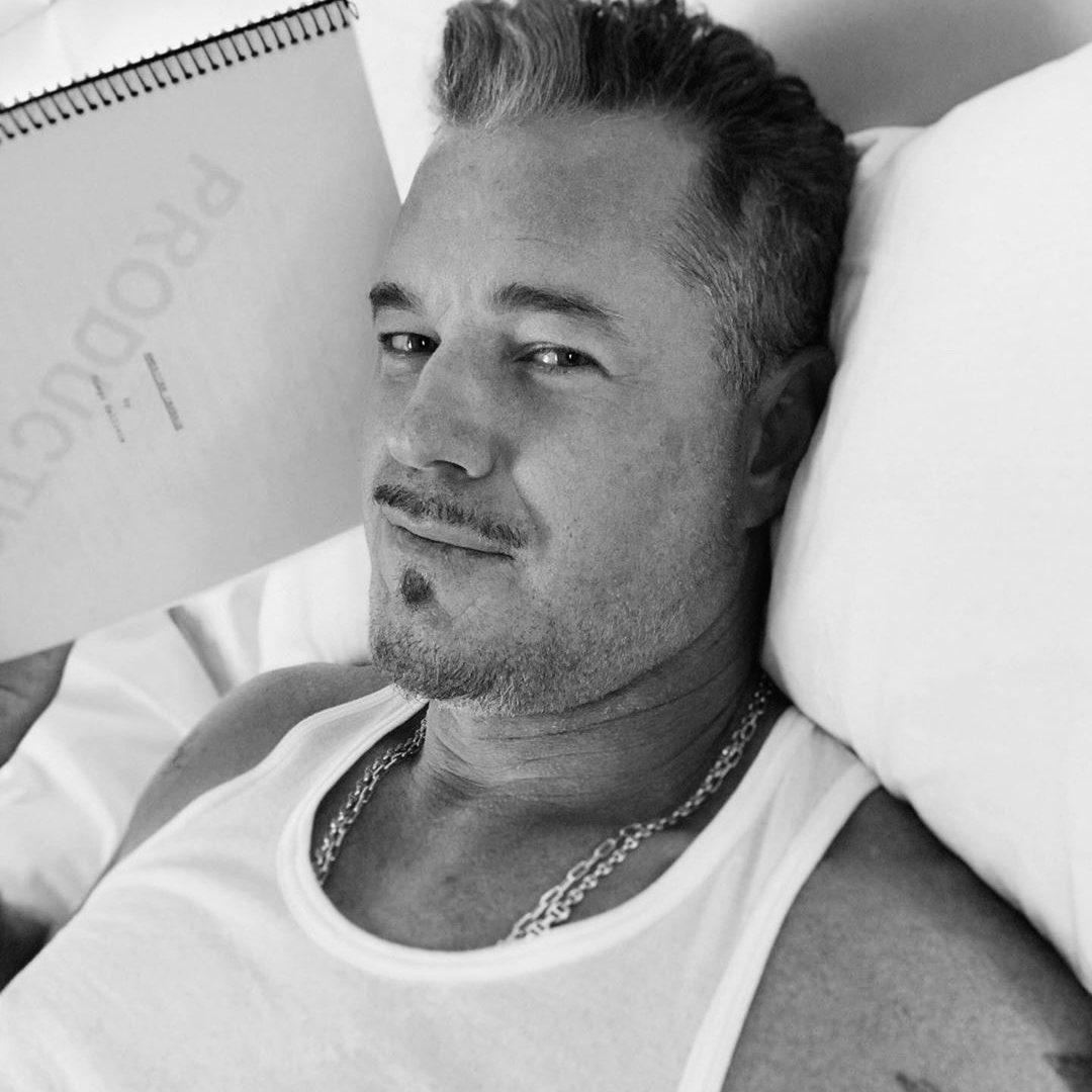 choquei's tweet photo. 🚨URGENTE: Morre Eric Dane, o Mark Sloan de Grey’s Anatomy, aos 53 anos. https://t.co/RrosGGQPc6