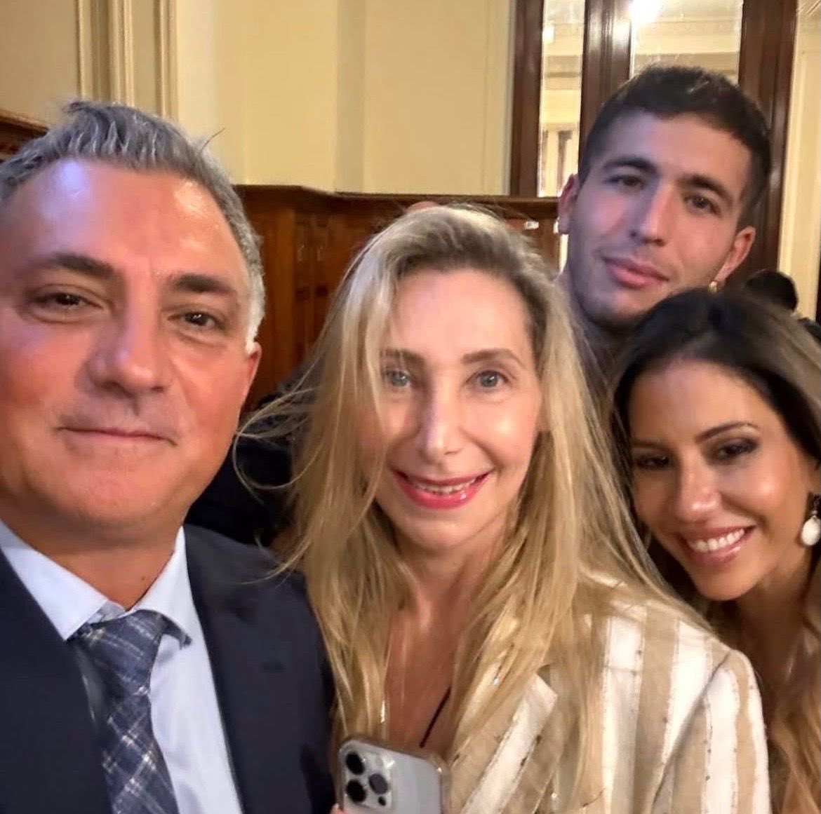 Momento histórico para la República Argentina. VLLC!!!