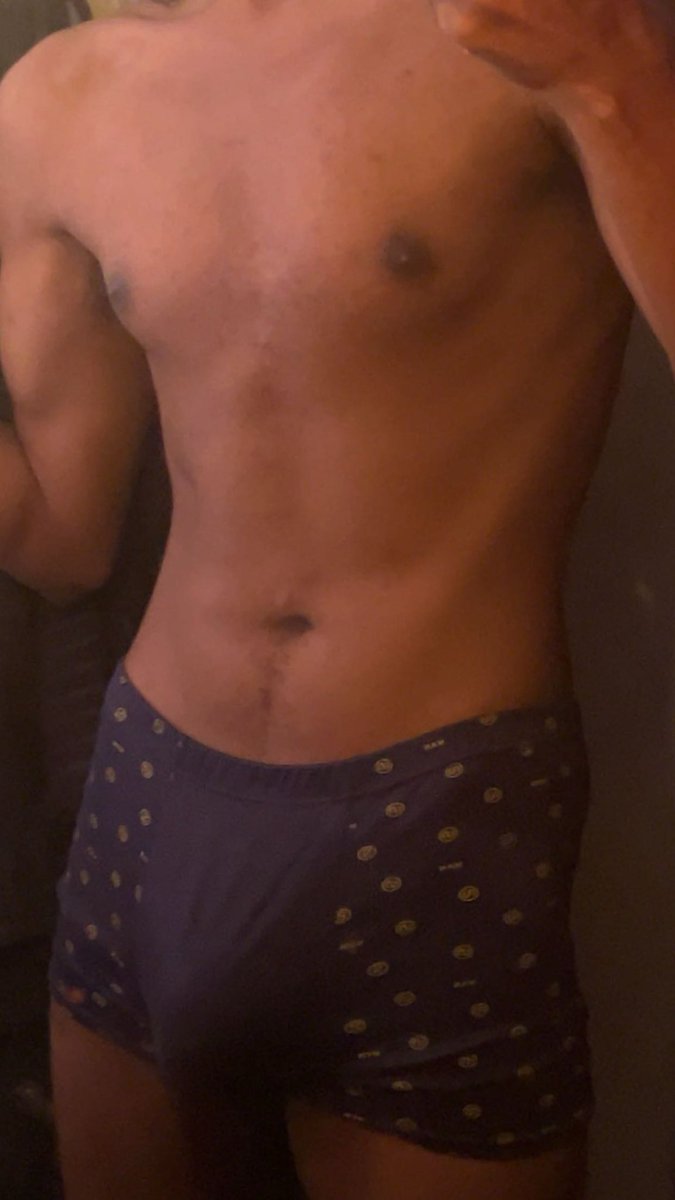 totalrohanation's tweet photo. Bulge kinda day https://t.co/6Aojoz1CwW