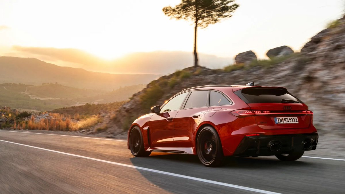andres_vidoza's tweet photo. Audi RS5 Avant. https://t.co/D4kyyNJx33