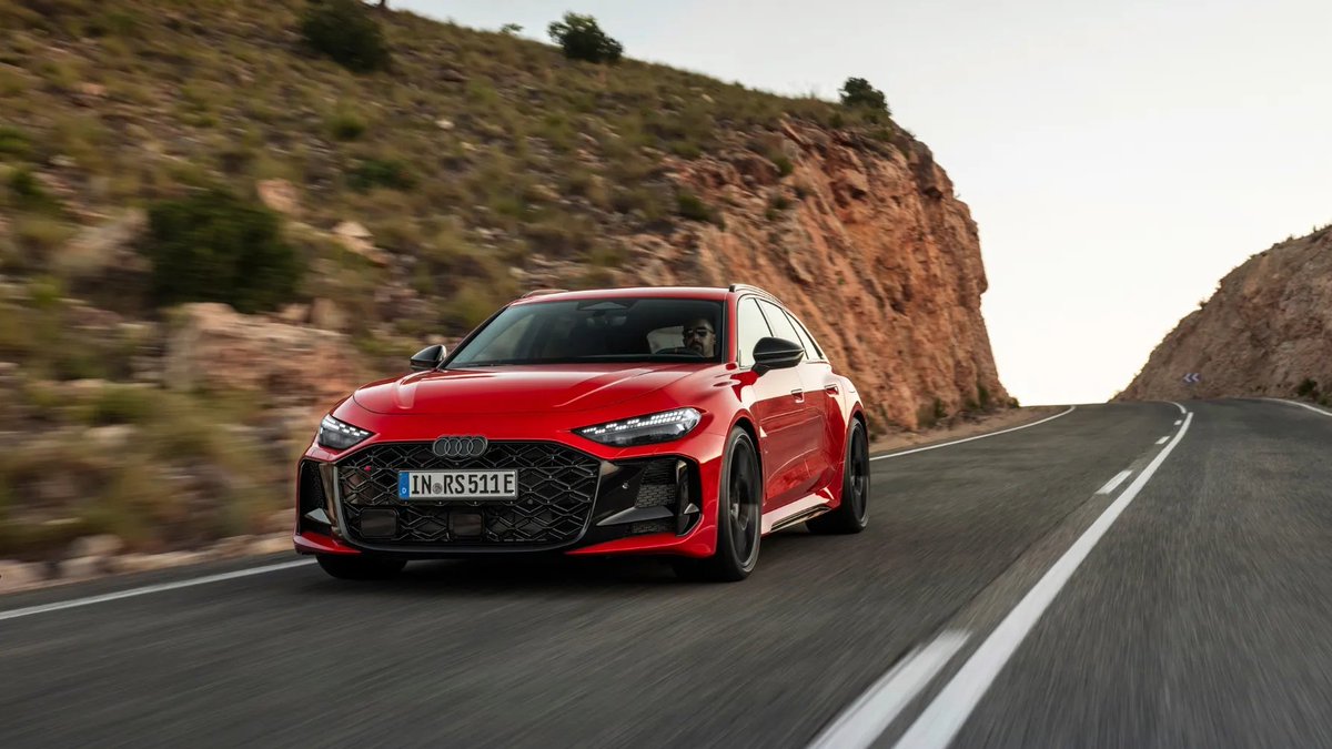 andres_vidoza's tweet photo. Audi RS5 Avant. https://t.co/D4kyyNJx33
