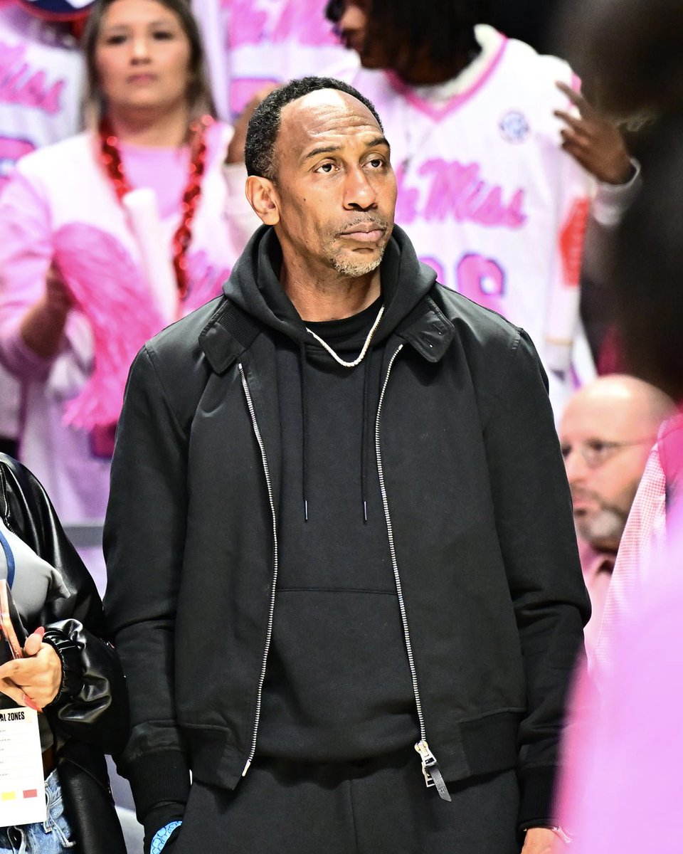 Yahoo Sports tweet media