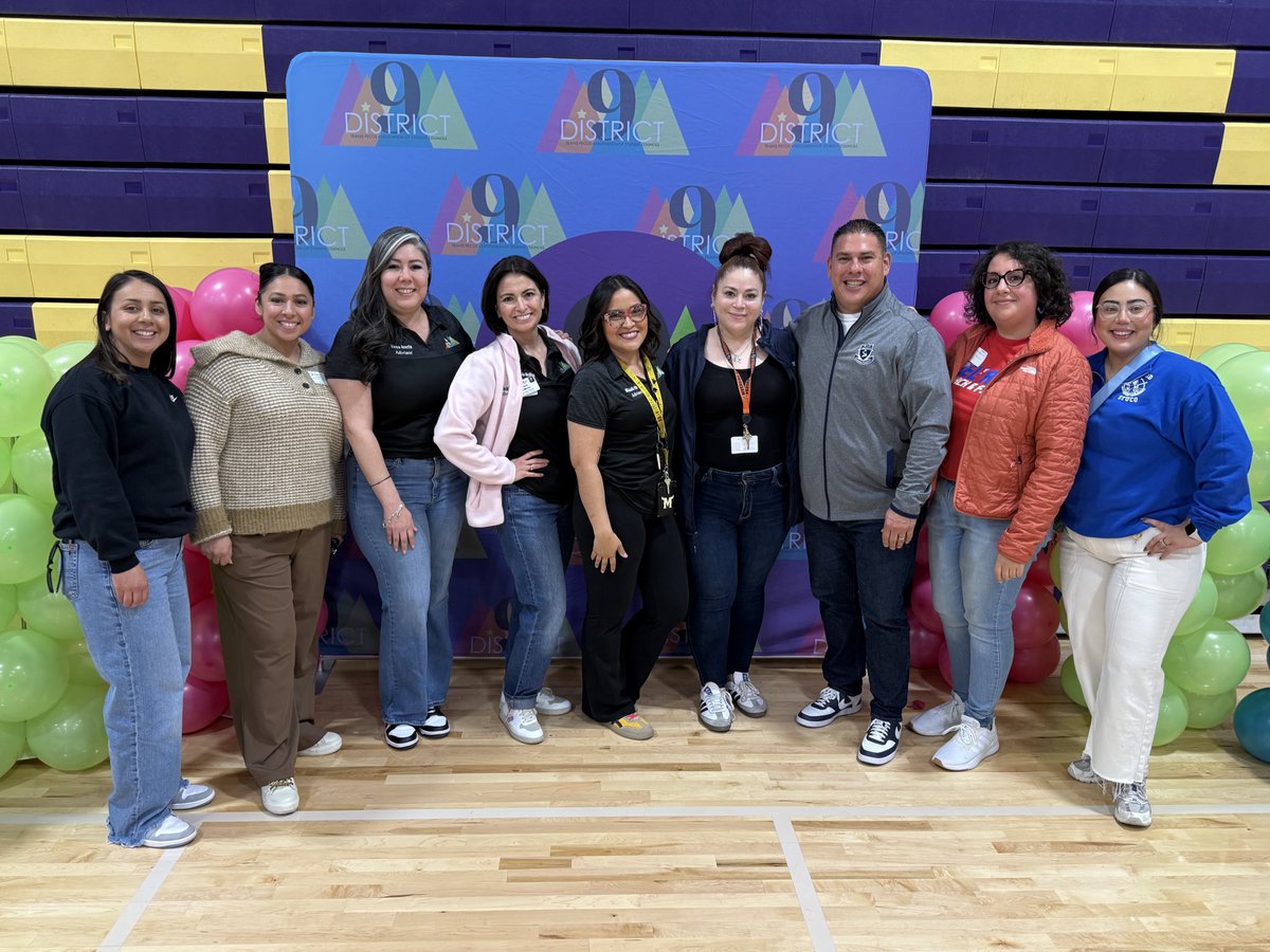 Christopher M. Lopez tweet media