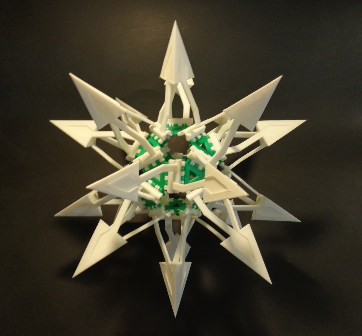 AlbertPCarpent1's tweet photo. The 3d printable components for these Buildable Escher-Platonic Polyknots (and Polylink) with Archipanels by Albert P. Carpenter | Download free STL model | https://t.co/H9YVTgMSPx Now available at no cost #3dprinting #math #3dprintedmath #mathart #mathsculpture #polyknots https://t.co/vMo3hP7YFw