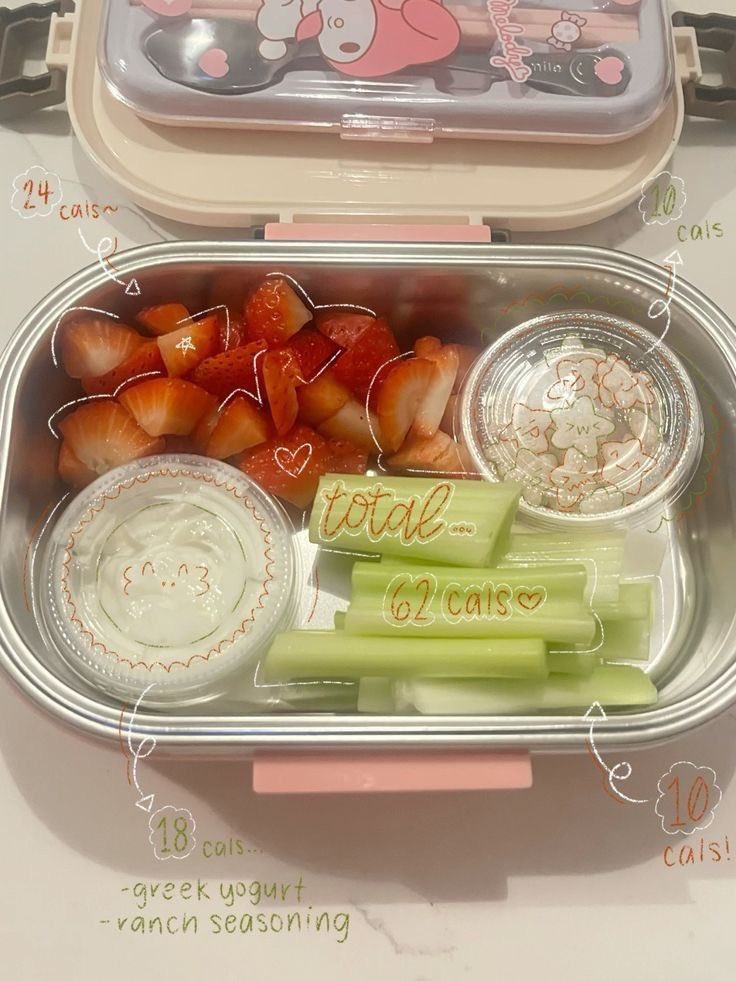 rueeats's tweet image. i love colorful low cal meals
#boost
( what are your favorite fruits / veggies? )