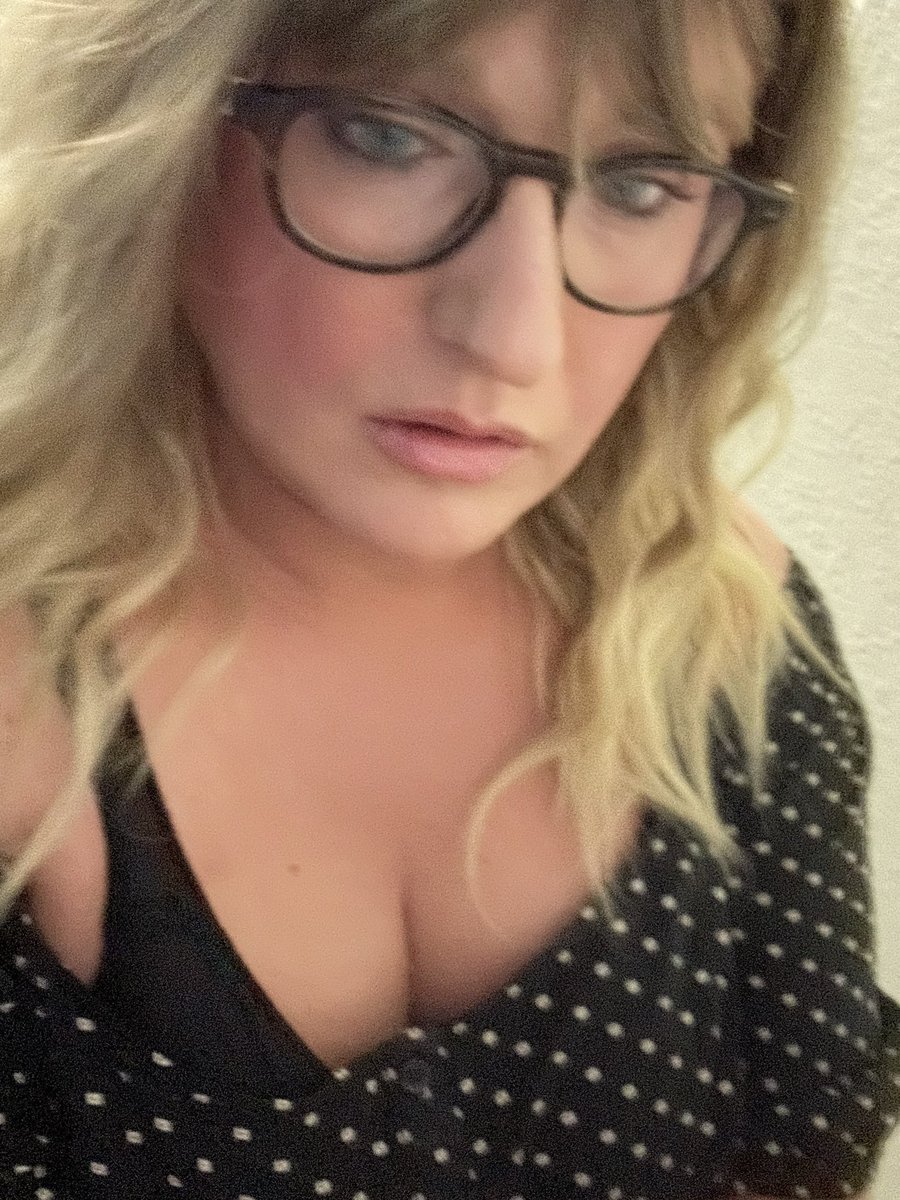 Mrs. Spartan’s Gloryhole tweet media