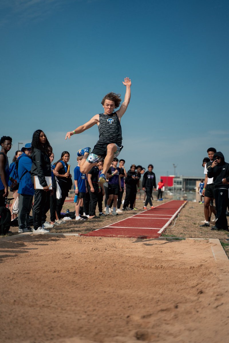 AHS Track & Field tweet media