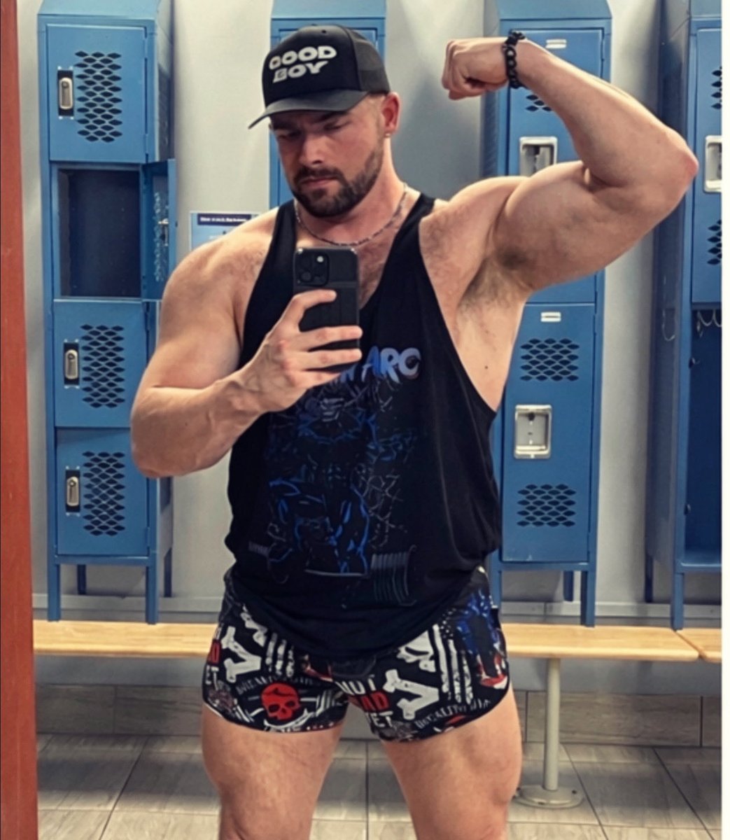 Pup Rekt tweet media