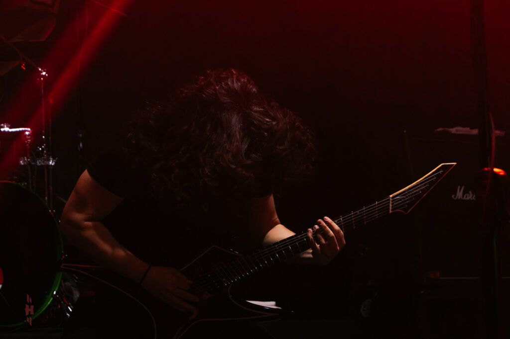 HeadbangingMX tweet media