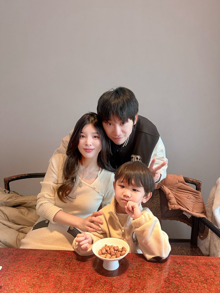 Umi lee tweet media