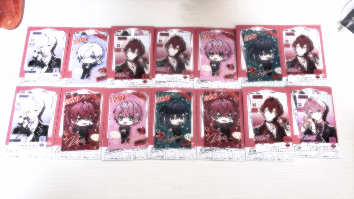 hakuaa_03's tweet photo. @O7O9_lv 初めまして、検索より失礼致します。
当方⚔️🩷等身×1、デフォ×2所持しております。
3:2の比率で⚔️♥️等身×2との交換可能でしょうか？
ご検討の程よろしくお願いします。 https://t.co/68oGB6vcW7
