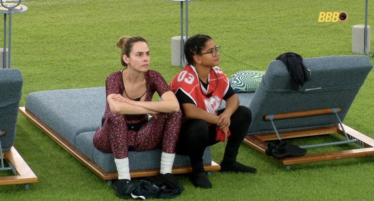 Ana Paula: “Agora vem cá, será que é interessante tá ganhando a prova do líder toda semana?”

NÃO É INTERESSANTE PRA VOCÊ QUE NÃO GANHA NADA!!!