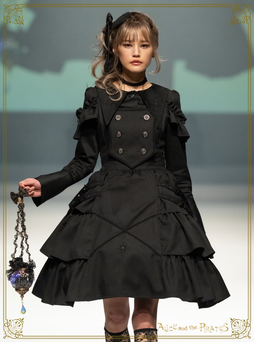 BABY,THE STARS SHINE BRIGHT ALICE and the PIRATES BRAND-NEW