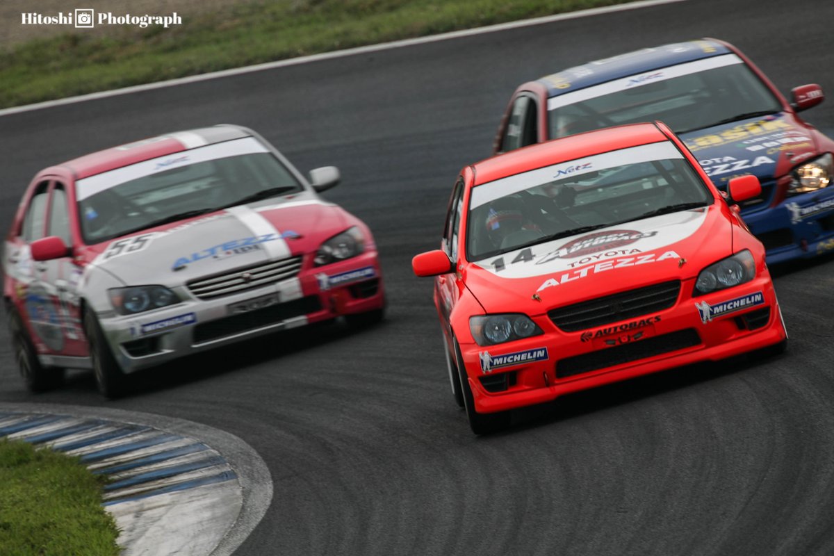 Z33_ROUTE134's tweet image. 2006.09.10
2006 Net'z Cup ALTEZZA SERIES 
KING OF ALTEZZA Rd.5 決勝
#ツインリンクもてぎ　ロードコース
#Netz Cup #アルテッツァ 
#NetzCup #ALTEZZA 

8位争いの結果、
8位は、14号車 北川剛（オートバックス アルテッツァ）
9位は、049号車 小原健一（裕也眼科レーシック アルテッツァ）