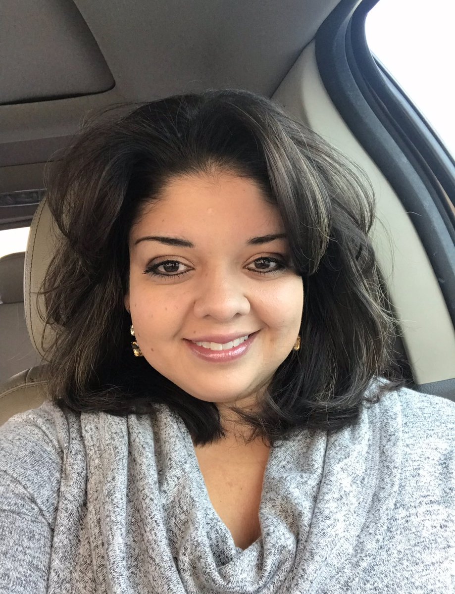 SimMir99's tweet photo. ✨That fresh promotion feeling 🎉

Today has been an amazing day and while my boss shared that I’d be promoted soon, today it’s official! Time to party like it’s 1999 lol 
 #irl https://t.co/ehCbxBBz5X