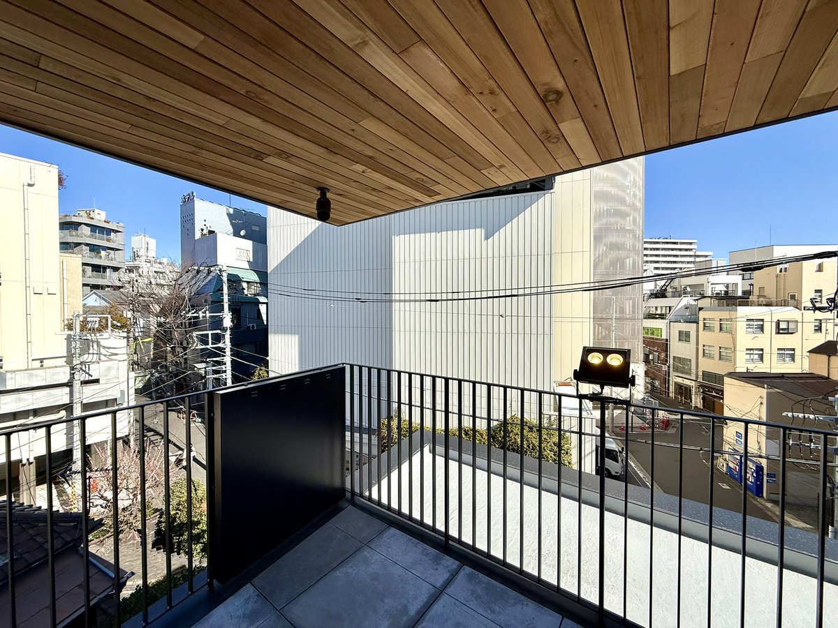 KEY_OPERATION's tweet photo. 下北沢で進めてきた商業ビル「REVE SQUARE SHIMOKITAZAWA」の内覧会を明日開催いたします。よろしければ是非お越しください。

2026年2月21日（土）10:00–18:00（事前申込制）
https://t.co/60vRV9Bj4J https://t.co/bEGB3YnDs0