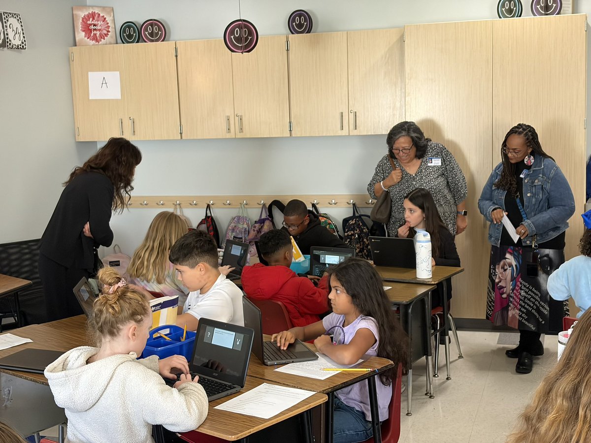 Western Hills Elementary tweet media