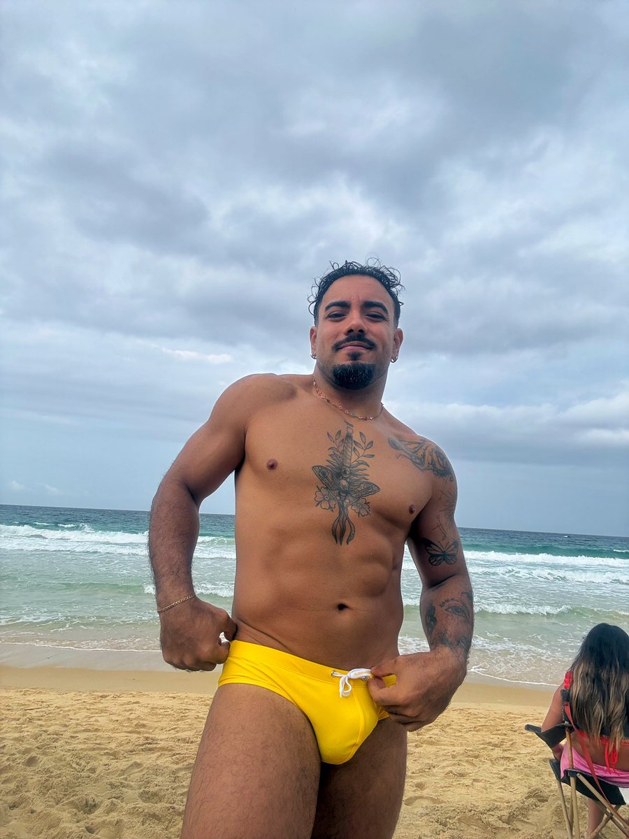 CsarSto's tweet photo. Primera vez en Choroní🌴🌊☀️💗🔥✨PART 1 https://t.co/ZUNoNQrN6d