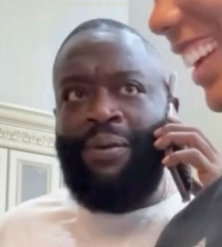 <a href="/DailyLoud/">Daily Loud</a> He gets clowned for being professional? What’s wrong with y’all?