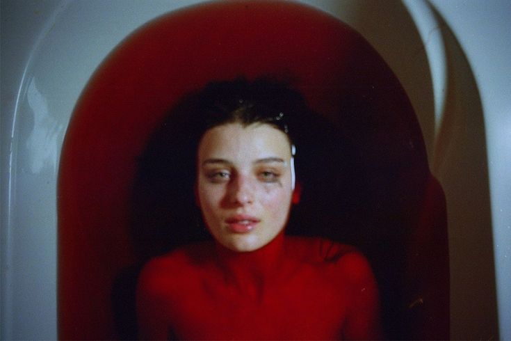 𝒕𝒉𝒆 𝒆𝒎𝒑𝒓𝒆𝒔𝒔 tweet media