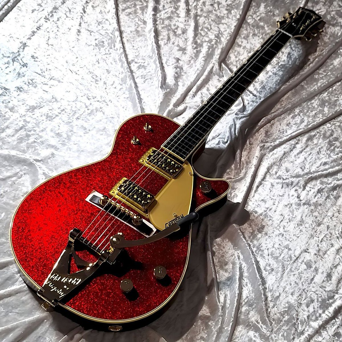 担当イチオシエレキギター情報！】 国内限定10本！ Red Sparkle