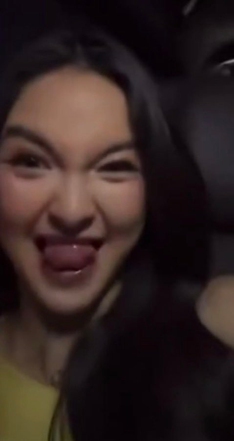 Yung mga kinilig 🥰