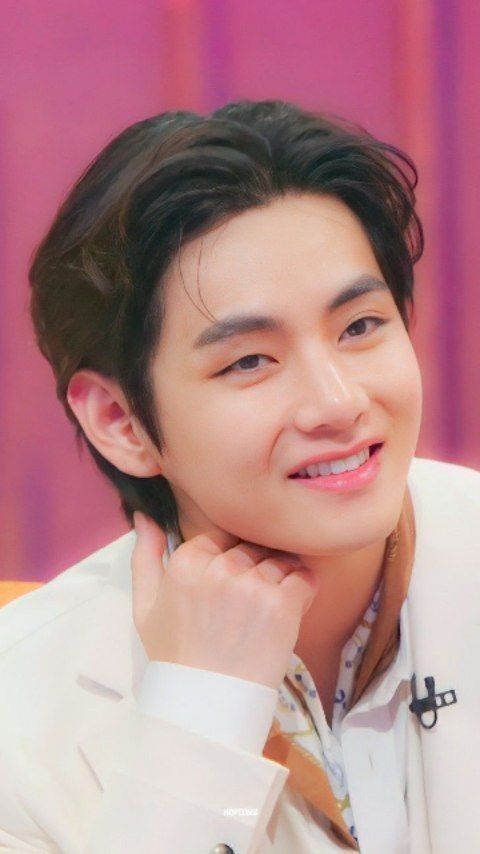 Dil1181925's tweet photo. Любим тебя, Ким 
Тэхён 💜💜💜💜💜
💜💜
WE LOVE YOU TAEHYUNG
WITH TAEHYUNG TILL THE END https://t.co/Vspey0T2vW
