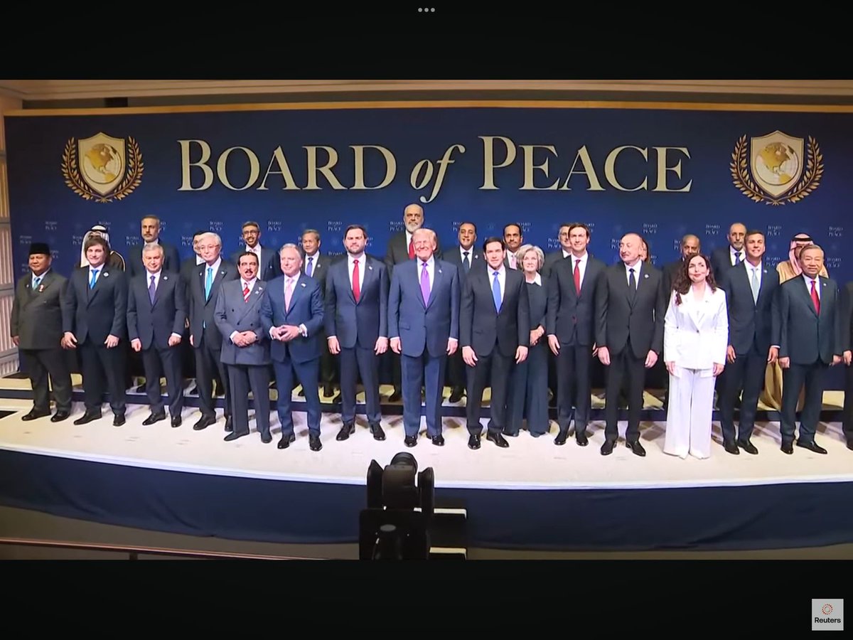 Menurutmu sangat menjijikan, tidak?