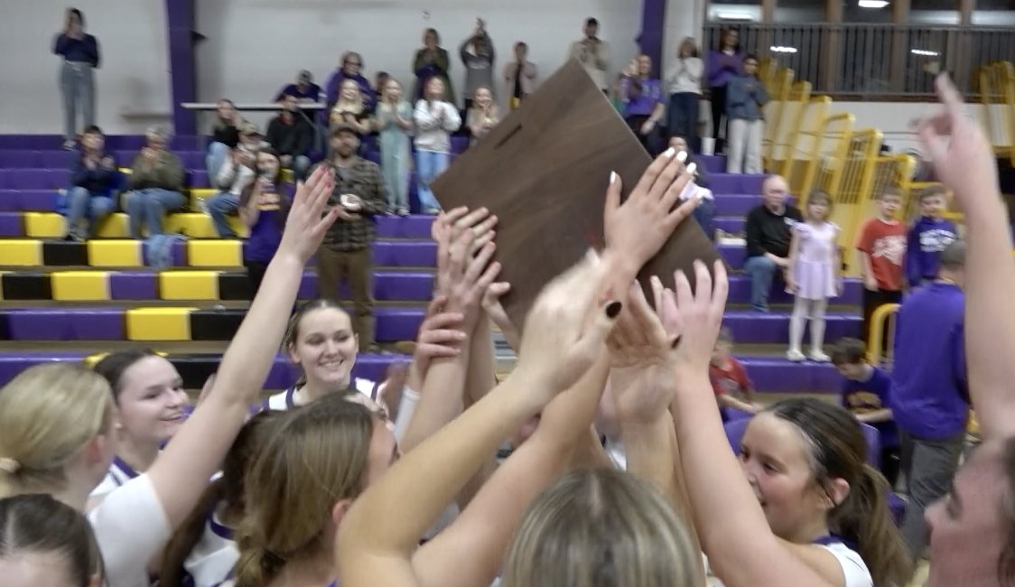 Addison Brown scored 16 while Elayna Marten added 11 in a regional title win for Mt Pulaski on Thursday night.

See how they Hilltoppers picked up the title -
channel1450.com/2026/02/19/mt-…