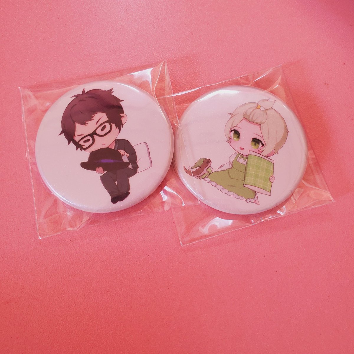 makulive2026 まくちゃとむらともしゃの缶バッジが届きました🎁 控えめ