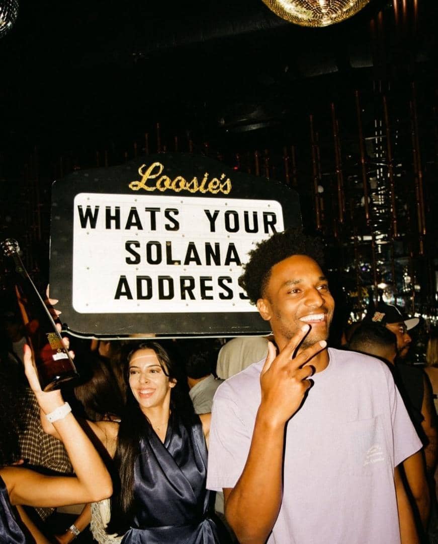 UPDATE EMPIRE 🪽 tweet media