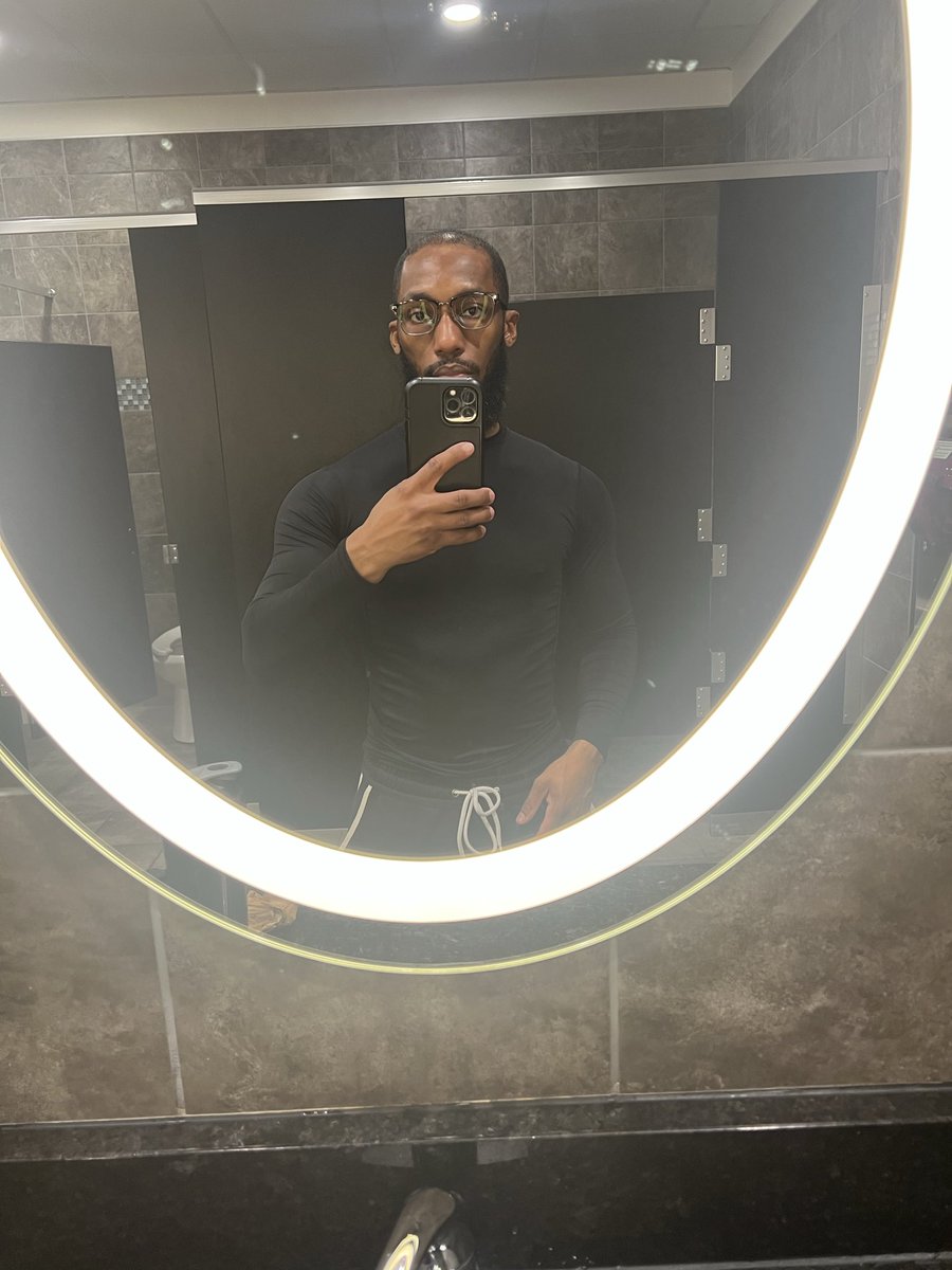 YoungCage6's tweet photo. https://t.co/EcDCihRZcn