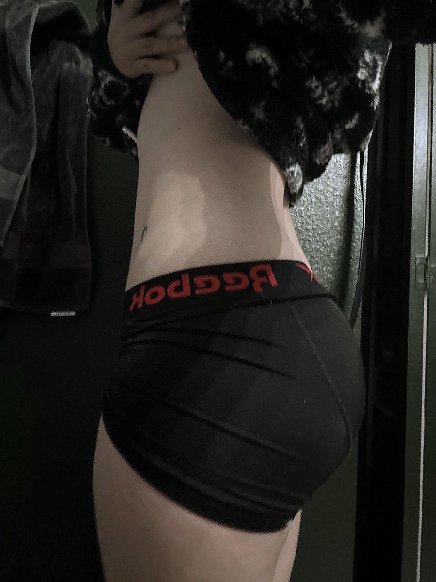 𝗏𝖾𝗇𝗎𝗌 tweet media