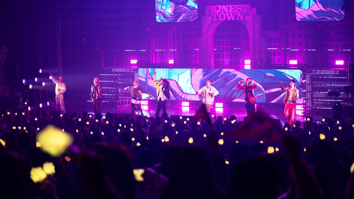 _KID_PHENOMENON's tweet photo. 📸

NAOTO PRESENTS 
HONEST TOWN 2026 in 福岡🏠

NEXT ▶▷▶ 02.26 静岡

@hbz_official_ @Naoto_EX_3JSB_
@sway_official 
#HONESTTOWN 
#LDHPERFECTYEAR2026 
#KIDPHENOMENON https://t.co/iZzIhtRDhc