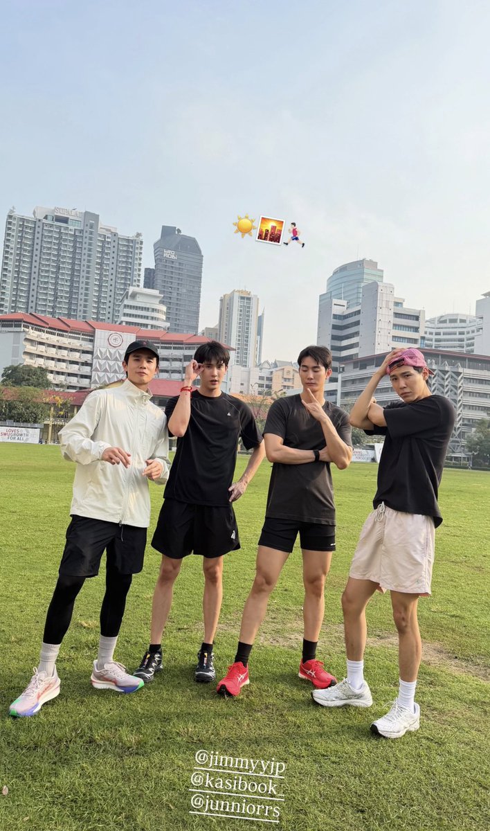 แก๊งเต้าหู้วีนและcctvชั้น30🤣

#jimmyyjp #junniorrs #fforce_ #kasibook