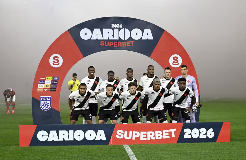 Com a vitória do Lanús por 1-0 sobre o Flamengo, o Vasco segue sendo o único time que não conseguiu fazer um gol no Fla nesse início de temporada. 

📷André Durão