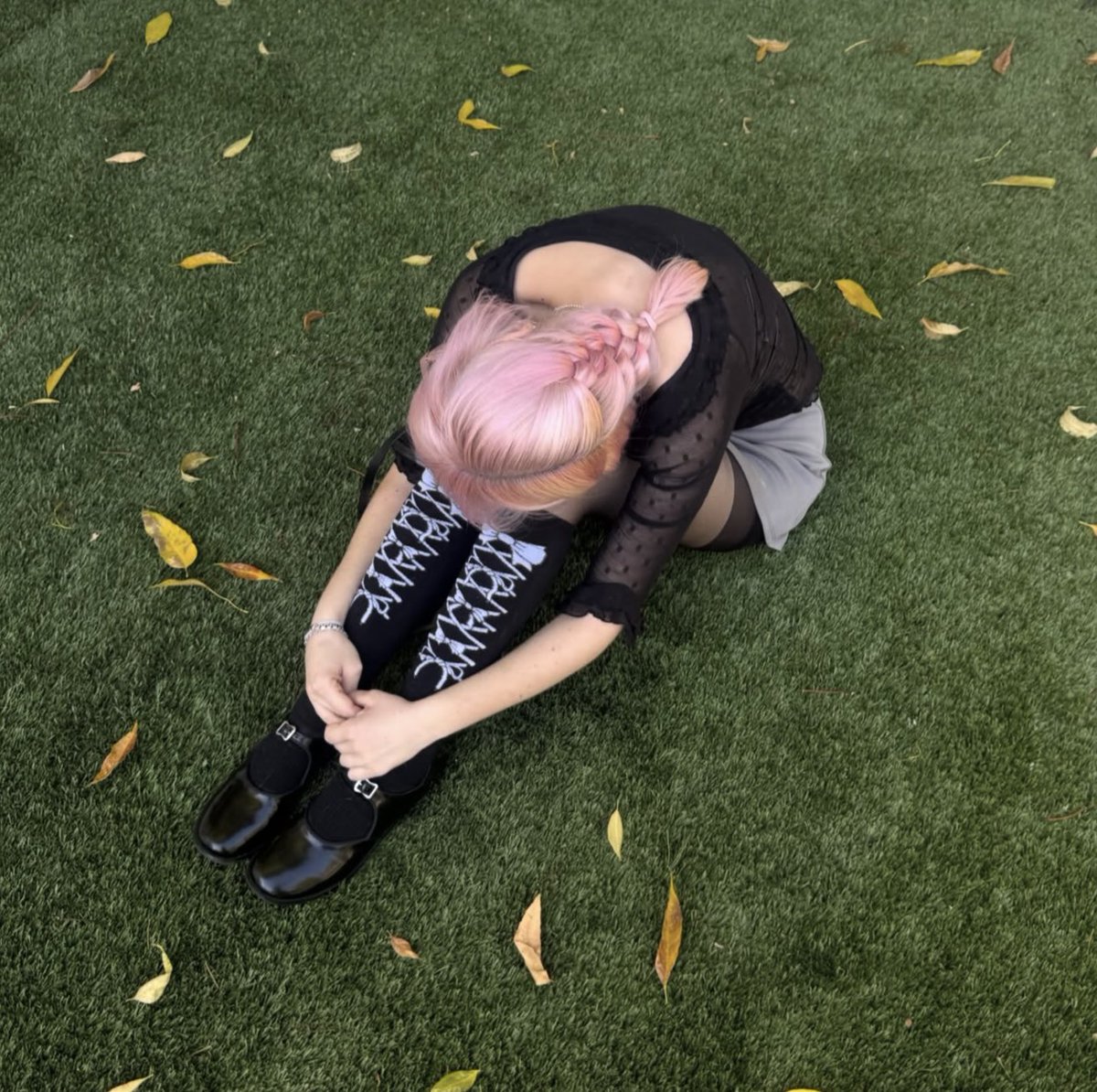 the two lips thinker 𓆩♡𓆪 tweet media