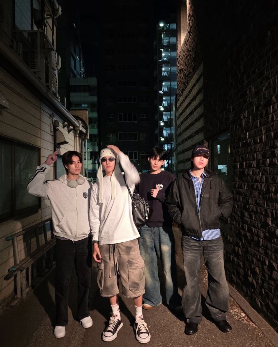 RRinda6's tweet photo. Update

“ Vibes with bad bad ”

Cr. hirunkit_ (IG)

#ปอนด์ภูวินทร์ #ppnaravit #phuwintang https://t.co/Zuikmg8OPM