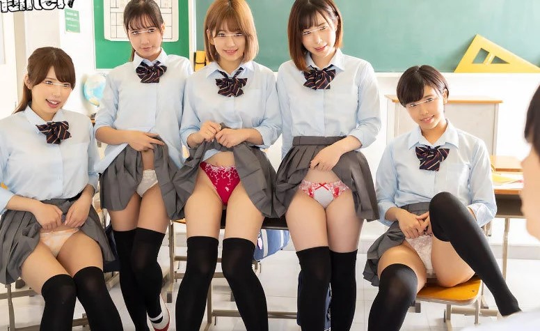 素人｜99.4％が女子！の学校に入学したらクラスメイトは女子ばかりでモテまくり！休み時間、授業中関係...