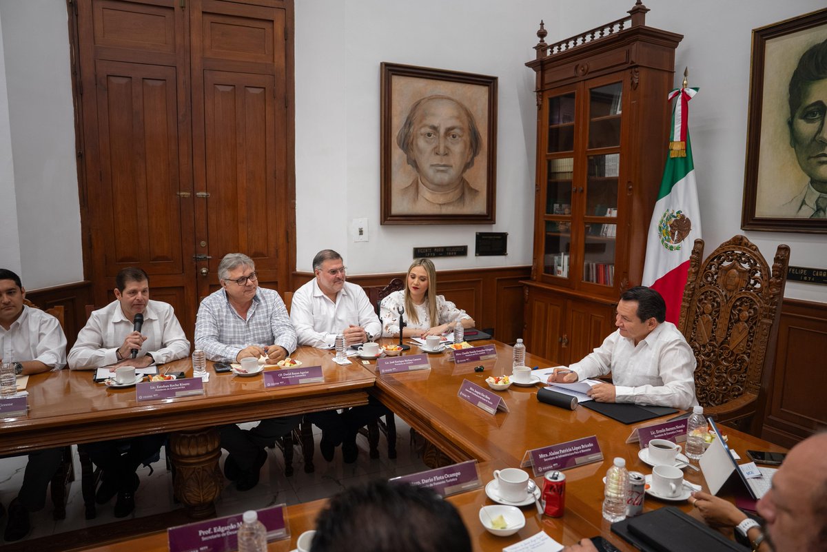 Joaquín Díaz Mena tweet media