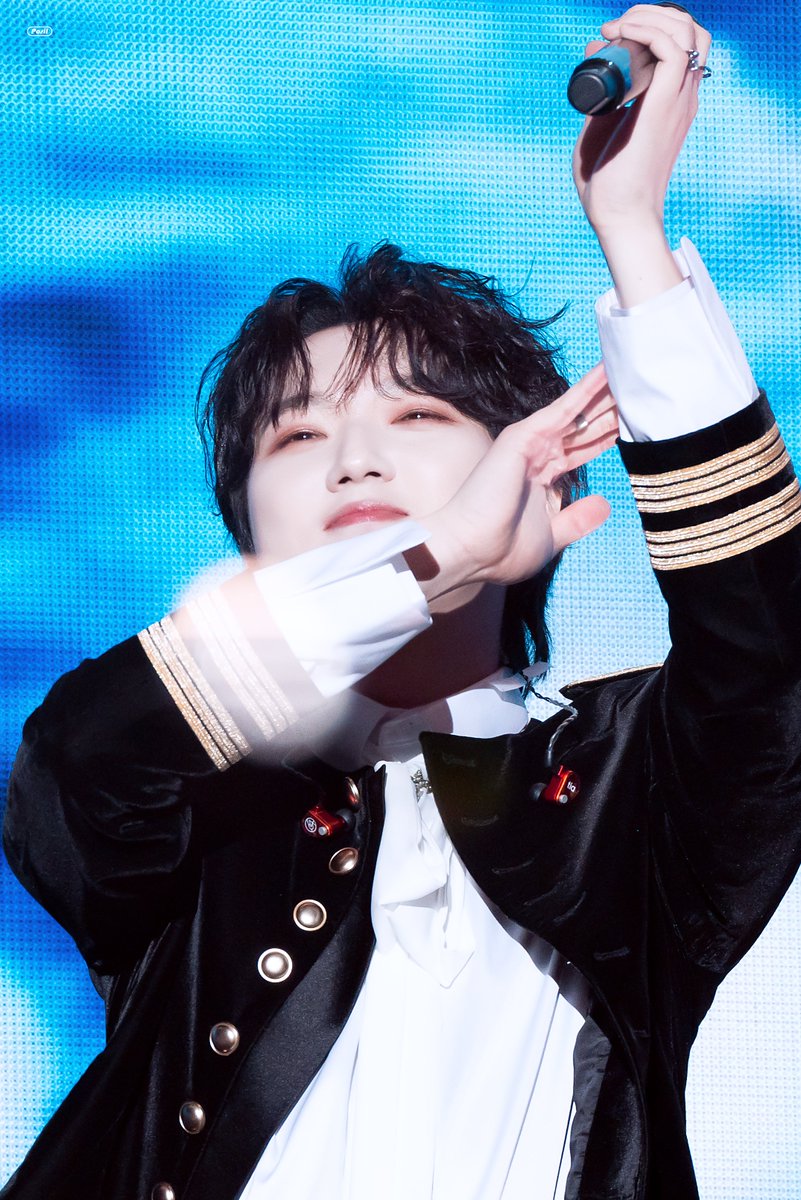 20260117 더 레거시 대구 토요일

예쁜 건 같이 봐야한다고 해써요 

#포레스텔라 #Forestella #강형호